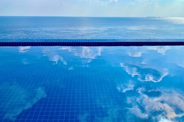 Rooftop Infinity Pool